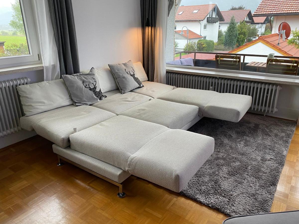 Ludwigslust - Ferienappartement Mit Bergblick Швангау Экстерьер фото