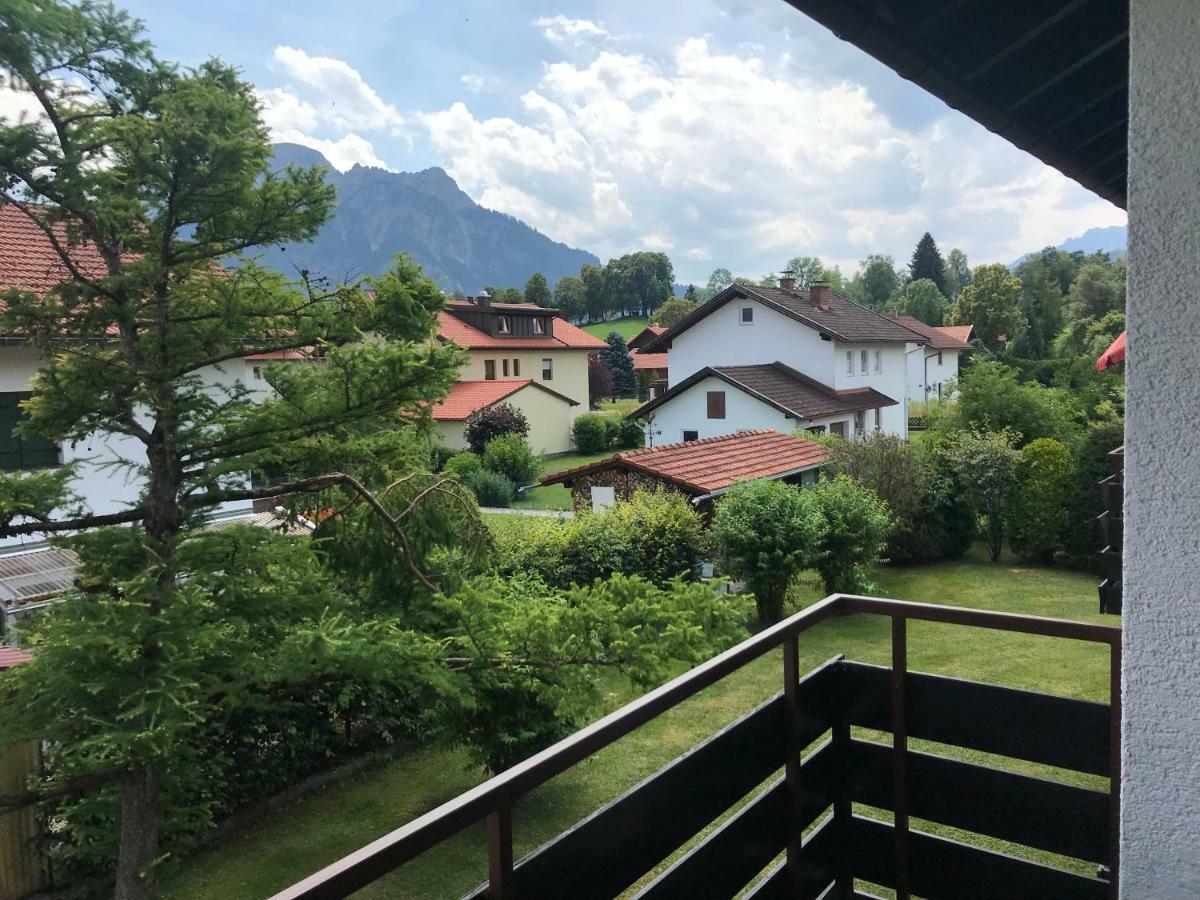 Ludwigslust - Ferienappartement Mit Bergblick Швангау Экстерьер фото